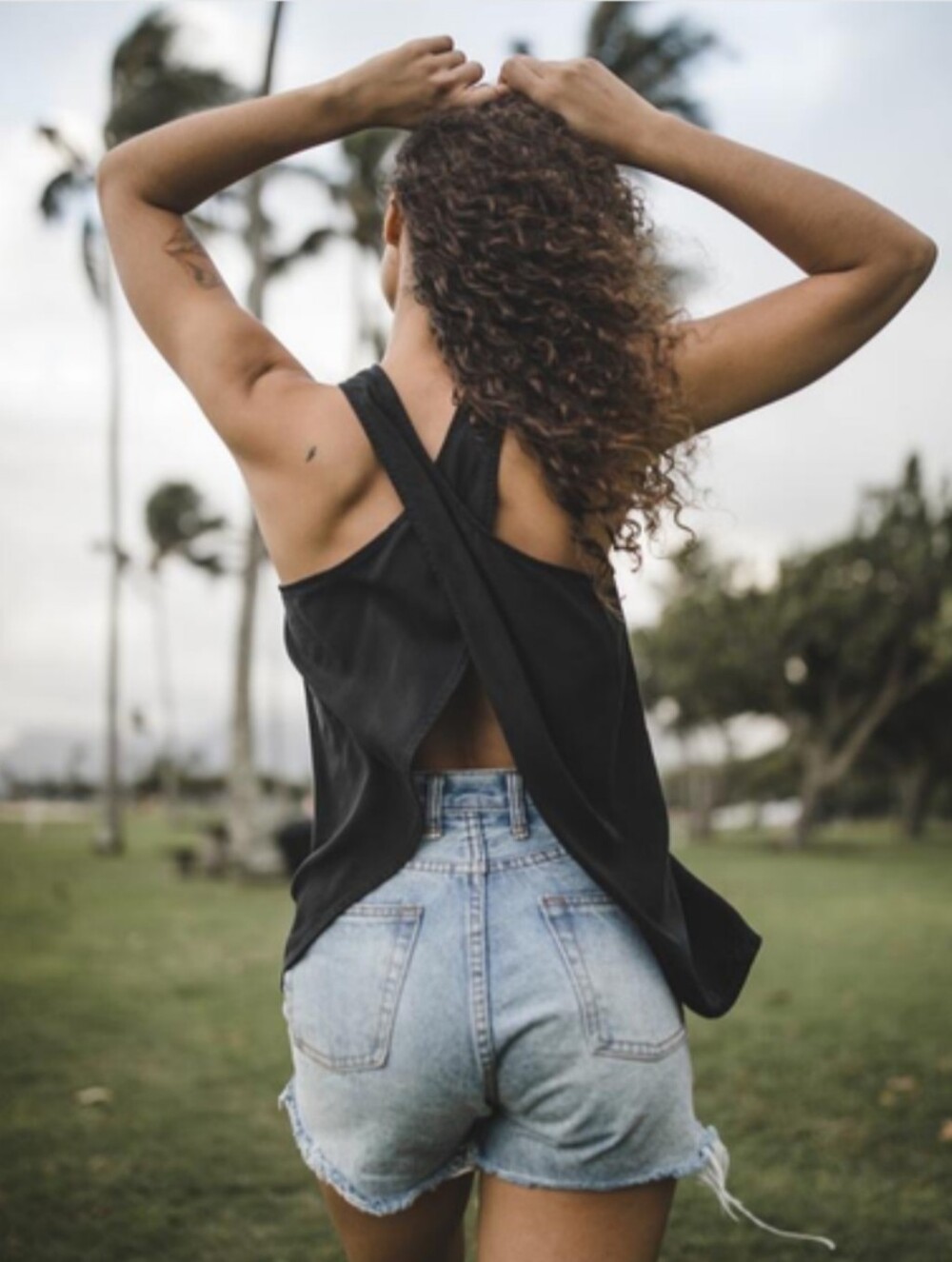 tentree Cross Draped Back Tank Top